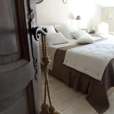 La Maison Perchee 3*