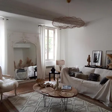 La Maison Perchee Bed and breakfast