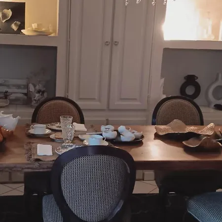 La Maison Perchee 3* Aigues-Mortes