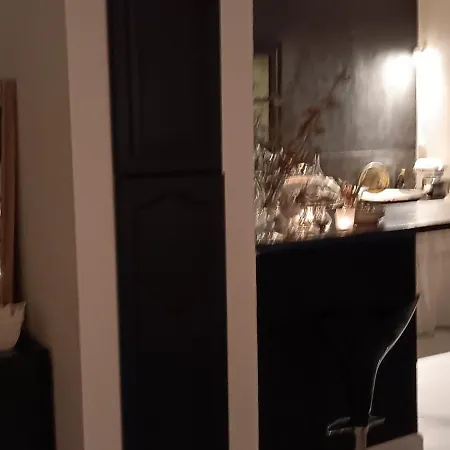 فندق مبيت وإفطار La Maison Perchee