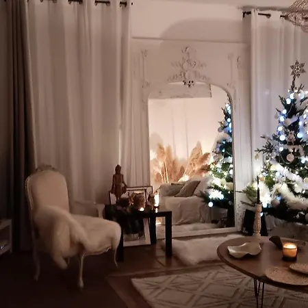 La Maison Perchee فندق مبيت وإفطار إج مورت