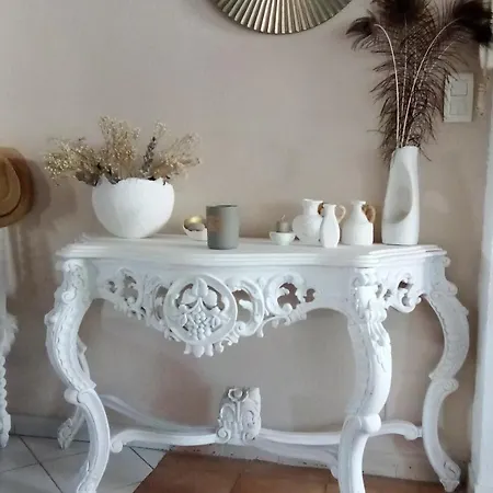Bed and breakfast La Maison Perchee 3*